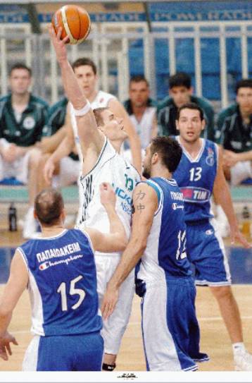 «Πάρτι» σε άδειο γήπεδο έκανε ο Παναθηναϊκός με 107-77 επί του Πανελληνίου