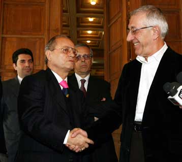 Σε καλό κλίμα η συνάντηση Κακλαμάνη – Γιαννακόπουλου για το νέο γήπεδο του ΠΑΟ