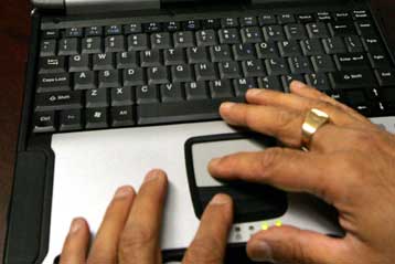 Πάνω από 6 εκατ. «υπολογιστές ζόμπι» λειτουργούν σε όλο τον κόσμο