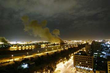 Αποφασισμένος να μείνει ο Μπους στο Ιράκ, ζητά περισσότερη υπομονή…