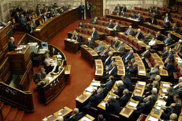 Υπερψηφίστηκε το νομοσχέδιο για την εισοδηματική πολιτική του 2007