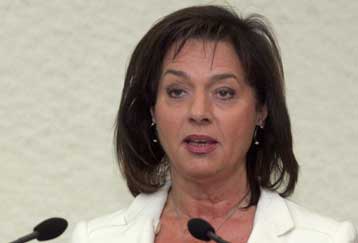 Ενημέρωση της Βουλής για τα ασφαλιστικά ταμεία και τα ομόλογα ζητά το ΠΑΣΟΚ