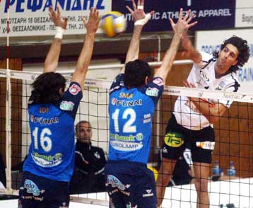 Ο Ηρακλής πήρε το ντέρμπι, νίκες για Παναθηναϊκό και Ολυμπιακό