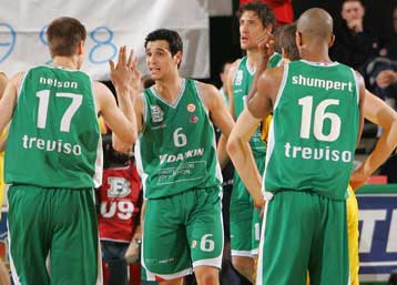 Δώδεκα βαθμοί αφαιρούνται από την Μπενετόν για την υπόθεση Λόρμπεκ