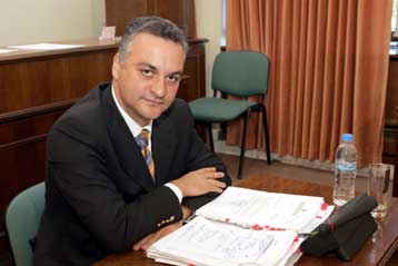 Καταγγελία για τον Μ.Κεφαλογιάννη στον πρωθυπουργό από τον τέως αρχηγό του Λιμενικού