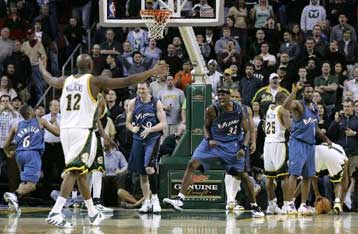 Τέταρτη σερί νίκη για τους Μαβς, 98-90 τους Καβαλίερς