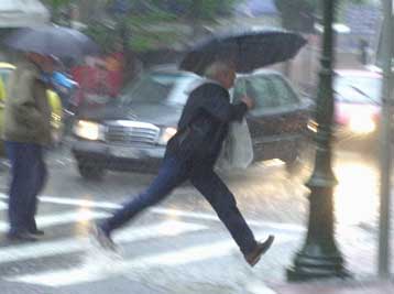 Επιδείνωση του καιρού στην Αττική και το μεγαλύτερο μέρος της χώρας