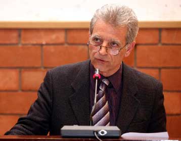 Επιστρέφουν στα αμφιθέατρα οι πανεπιστημιακοί