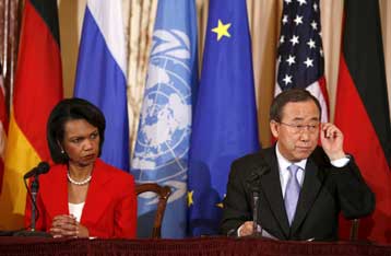 Στη Μέση Ανατολή Κοντολίζα Ράις και Μπαν Γκι-μουν για περισσότερη διπλωματία