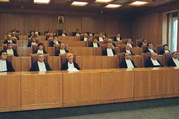 «Καμπανάκι» για την αναθεώρηση του Συντάγματος από το ΣτΕ