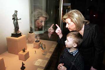 Επαφές Πετραλιά στην Αγία Πετρούπολη για τόνωση του τουρισμού προς την Ελλάδα