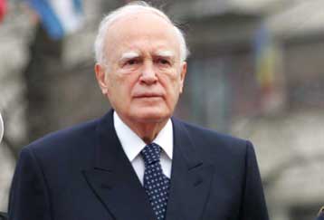 Επίσημη επίσκεψη στην Ουγγαρία πραγματοποιεί από την Τρίτη ο Κάρολος Παπούλιας