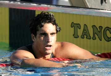 Στον τελικό των 200μ πεταλούδα ο Δρυμωνάκος με νέο πανελλήνιο ρεκόρ – Έξω ο Αλυφαντής