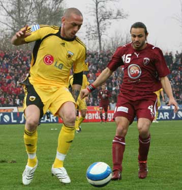 Βελτιωμένη προσφορά από την ΑΕΚ περιμένει ο Αλωνεύτης