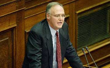 Αποσύρθηκε διάταξη για τη μη δημοσιοποίηση στοιχείων για τα κρατικά ομόλογα