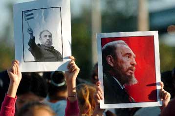 Σπάει μήνες σιωπής ο Κάστρο και επιτίθεται στις ΗΠΑ για τα βιοκαύσιμα