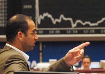 Σε αρνητικό έδαφος τα ευρωπαϊκά χρηματιστήρια την Παρασκευή