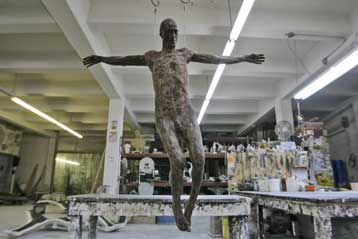 Εξοργισμένοι οι καθολικοί των ΗΠΑ από σοκολατένιο γλυπτό του Ιησού