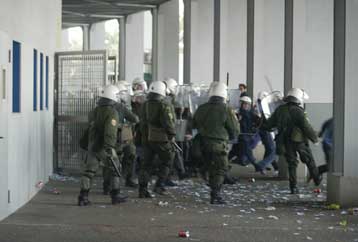 Αναστολή αγώνων στα ομαδικά αθλήματα έως τις 13 Απριλίου αποφάσισε η κυβέρνηση