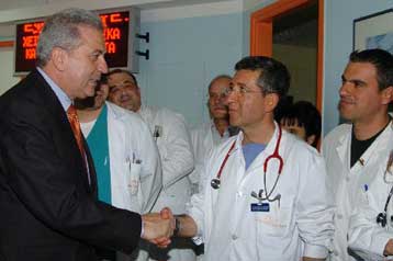 Εγκαίνια μονάδας χορήγησης υποκαταστάτων σε χρήστες ναρκωτικών από τον Δ.Αβραμόπουλο