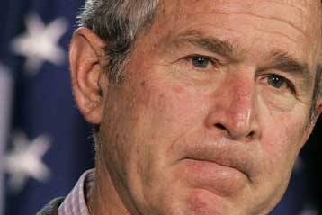 Aμεση απελευθέρωση των Βρετανών «ομήρων» ζητά από το Ιράν ο Μπους