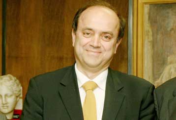 Απόπειρα στοχοποίησής του «βλέπει» στην υπόθεση των ομολόγων ο Σ.Τσιτουρίδης