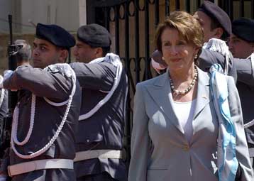 Σημαντικός ο διάλογος με τη Συρία, δηλώνει η Νάνσι Πελόσι