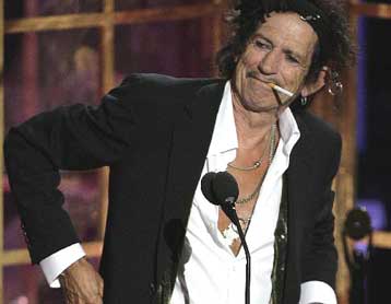 «Σνίφαρα τον πατέρα μου» εξομολογείται ο εκκεντρικός Κιθ Ρίτσαρντς