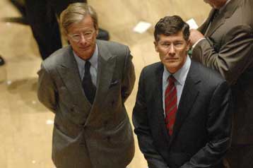 Κέρδη στα ευρωπαϊκά χρηματιστήρια και τη Γουόλ Στριτ