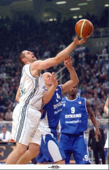 Σκούπισε και στην Μόσχα ο Παναθηναϊκός, 73-65 τη Ντιναμό και προκρίθηκε στο φάιναλ-4