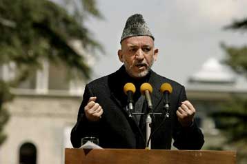 Επαφές Καρζάι με αντάρτες Ταλιμπάν με στόχο την εκεχειρία