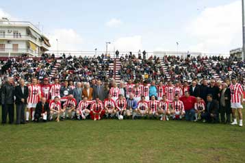 Οι Βραδύποροι νίκησαν τους Ταλαίπωρους, παρών ο Ρωσίδης, ντεμπούτο Αμανατίδη