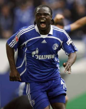 Σάλκε, Στουτγκάρδη και Μπάγερν Μονάχου νίκησαν και περιμένουν την Βέρντερ