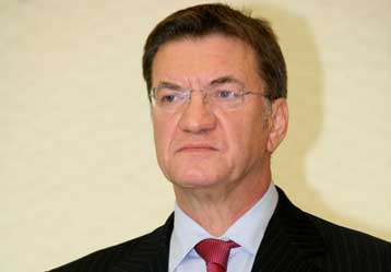 Επιστροφή των χρημάτων στα Ταμεία πριν από τις εκλογές ζητά το ΠΑΣΟΚ – Βολές από ΣΥΝ