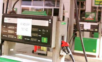 Αύξηση 2,04% σε μία εβδομάδα στη μέση τιμή της αμόλυβδης βενζίνης