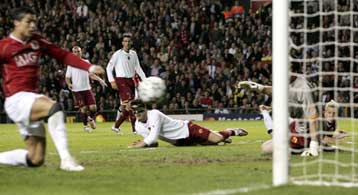 Στους… επτά ανέμους σκόρπισε η Μάντσεστερ Γιουνάιτεντ την Ρόμα