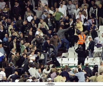 Η UEFA φοβάται ελληνική τραγωδία, εκτιμούν οι Sunday Times