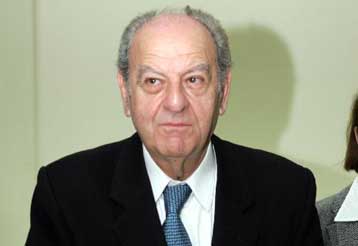 Στη διακίνηση των προμηθειών για το «κρυφό» ομόλογο στρέφει τις έρευνες ο Γ.Ζορμπάς