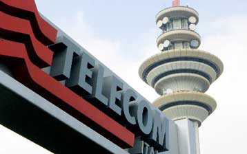 Ενδιαφέρον από Intesa Sanpaolo και Mediobanca για την εξαγορά της Telecom Italia
