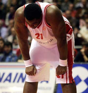 Στο νοσοκομείο ο Σχορτσιανίτης, άρρωστος και ο Ακερ