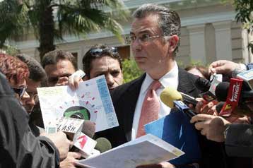 Κάμερες, ηλεκτρονικά εισιτήρια και αυστηρές ποινικές ευθύνες εκτός γηπέδων