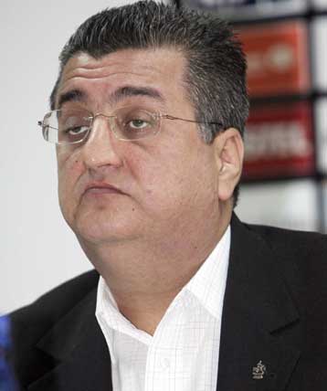 Προ απαγορεύσεως υποστηρίζει ο Αρης ότι είχε δώσει εισιτήρια στους οργανωμένους του