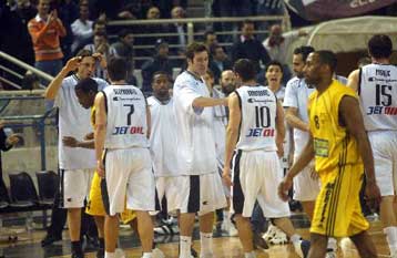 «Ευνοημένος» της αναβολής ο ΠΑΟΚ, δυσαρέσκεια στον Αρη