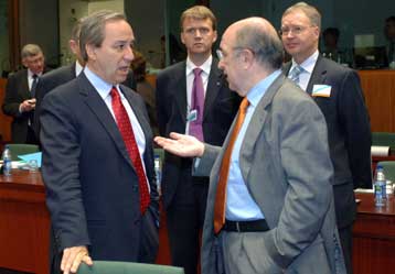 Στις 24 Απριλίου ανοίγει ο φάκελος της άρσης ή μη επιτήρησης της ελληνικής οικονομίας