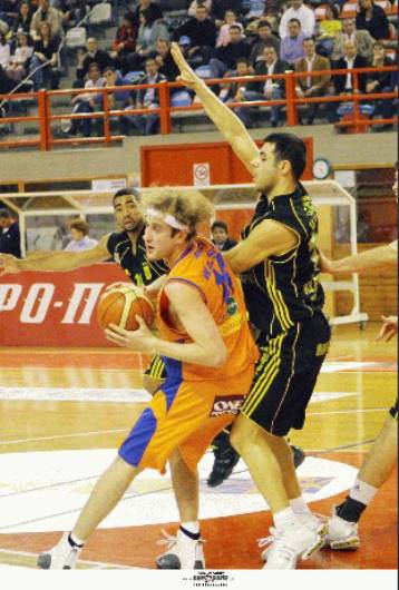 Αφεντικό στον κάμπο η ΑΕΛ μετά από δύο παρατάσεις, 92-91 την Ολύμπια