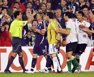 Με δύο πέναλτι και ισάριθμες αποβολές η Ρεάλ ηττήθηκε στο «Ελ Σαρδινέρο»