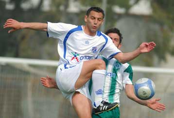 Φουλ για άνοδο Βέροια και Καλλιθέα, επεισόδια στην Καλαμάτα