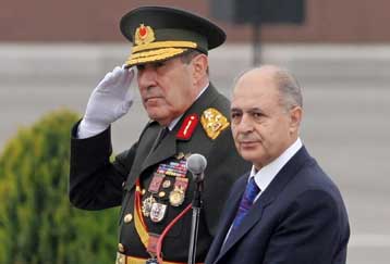 Νέο μήνυμα Μπουγιούκανιτ προς Ερντογάν, αυτή τη φορά από τη Θεσσαλονίκη