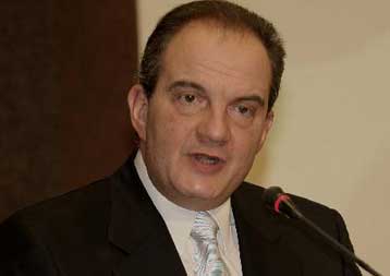 «Οφείλουμε να τολμούμε τις αναγκαίες μεταρρυθμίσεις» τονίζει ο Κ.Καραμανλής