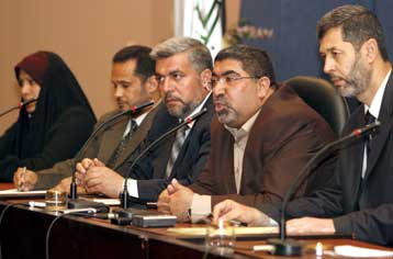 Απέσυρε την στήριξή του στην κυβέρνηση συνασπισμού του Ιράκ ο Μοκτάντα Αλ Σαντρ